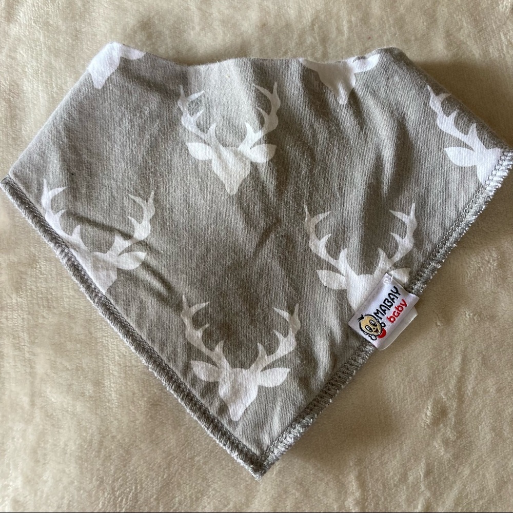 10/$10- baby bandana bib